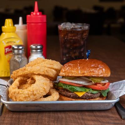 Cheeseburger and onion rings.