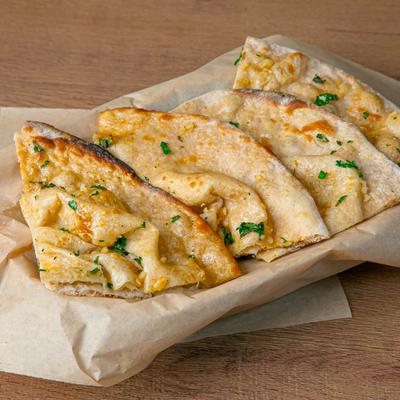 Garlic naan.