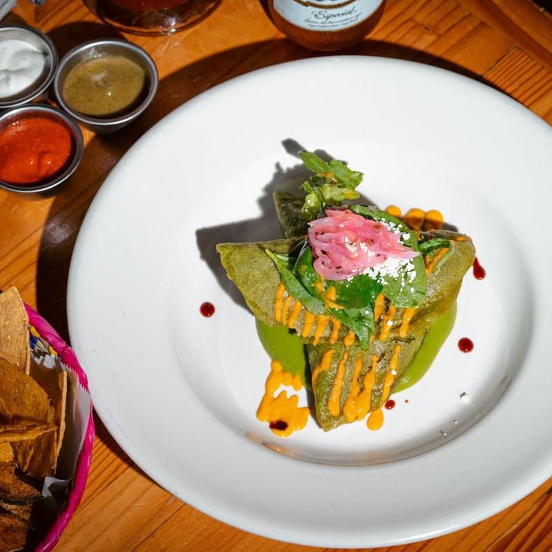 menu item 1 of 10, Empanadas de Camarón