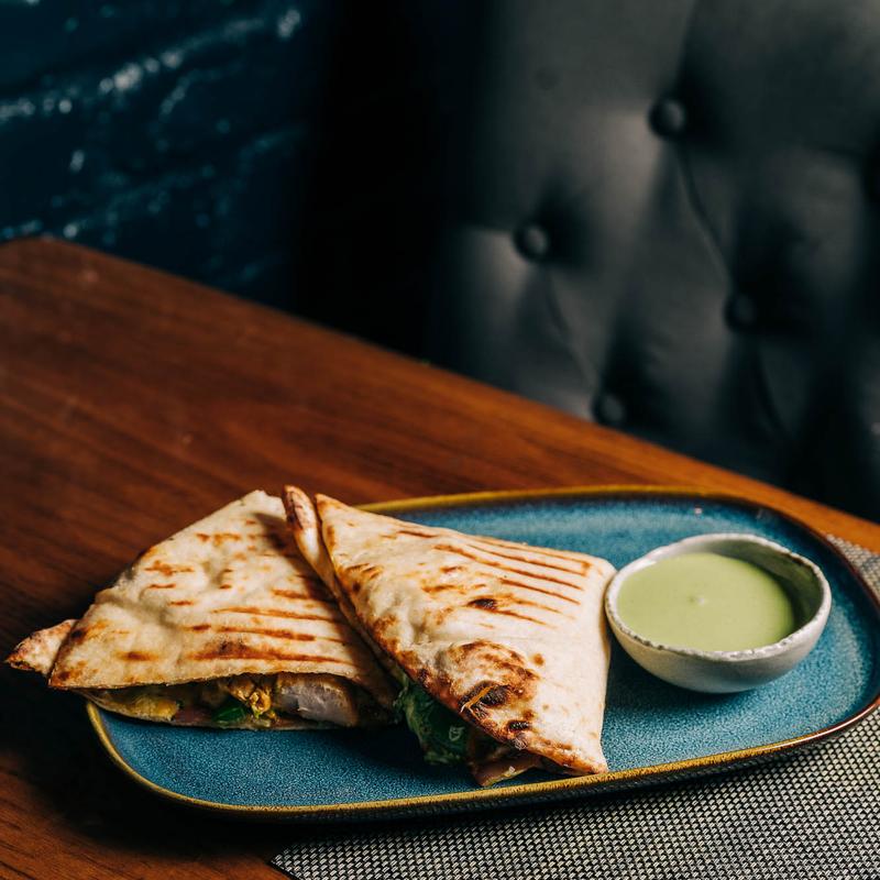 Aloo Tikki Naanwich (V, G) photo