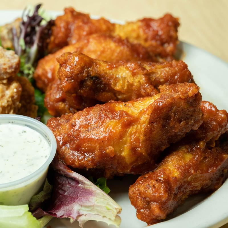 Flat Iron’s Famous Wings photo