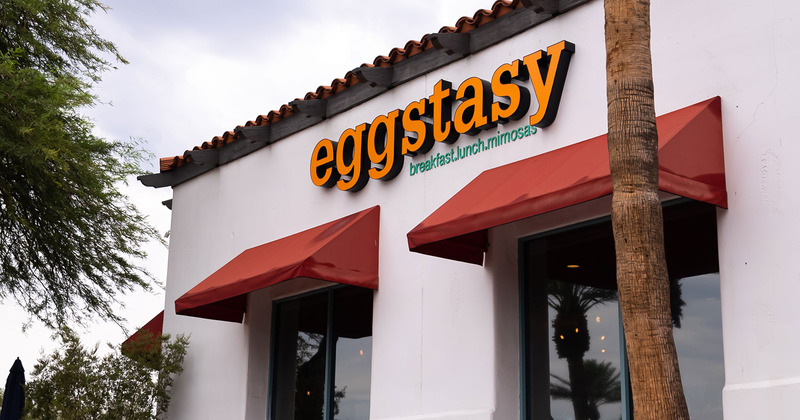 Restaurant exterior, main entrance