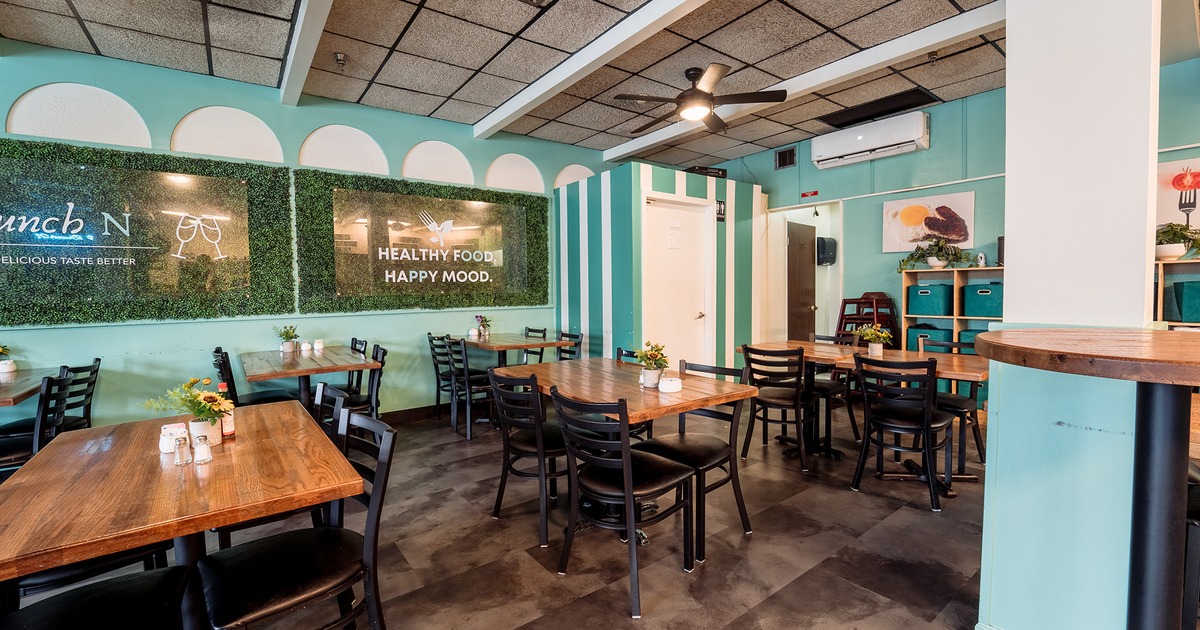 Interior space, dining area, dining tables