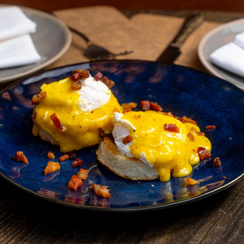 Carbonara Benedict photo