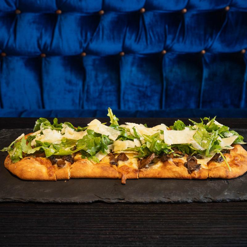 Truffle Mushroom Flatbread (V) photo