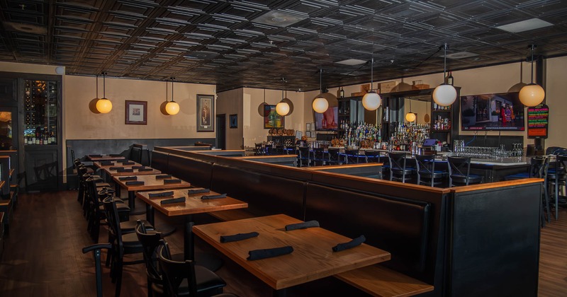 Interior, seating area wide view