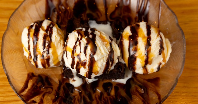 Brownie delight dessert