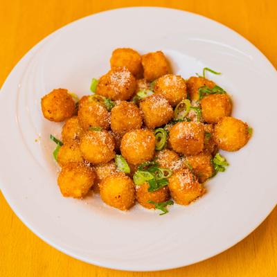 Garlic parmesan tots.