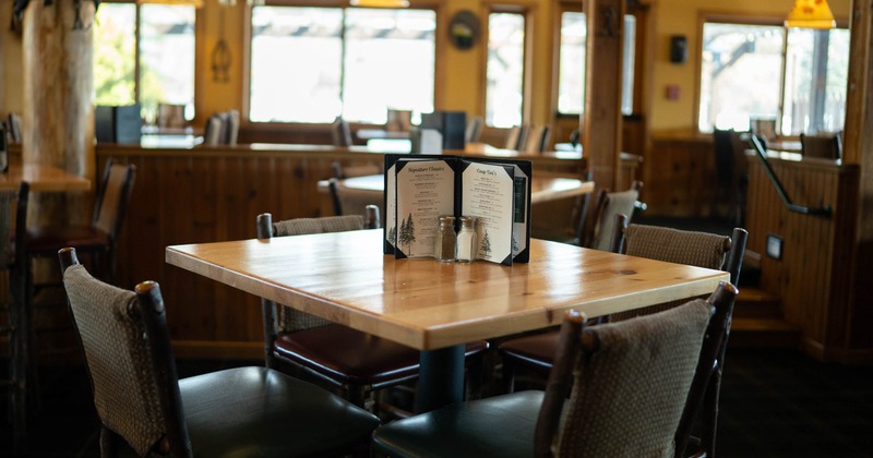 Table for four people