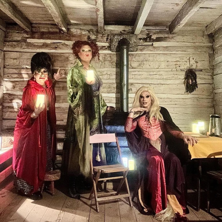 Hocus Pocus Drag Show event photo