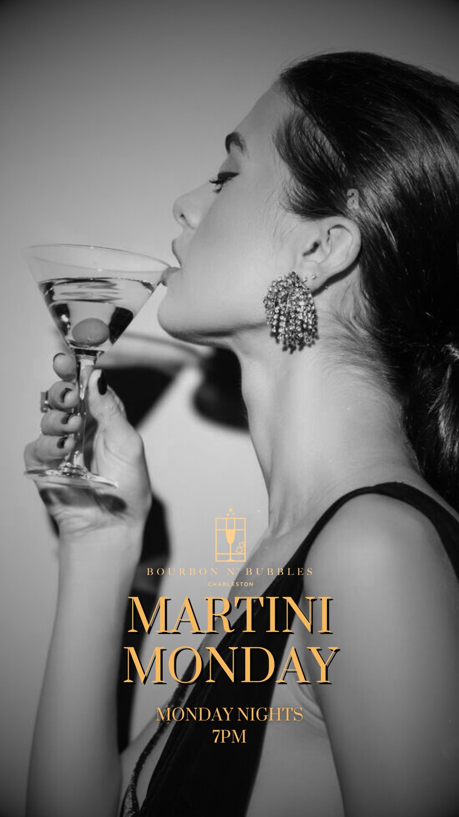 Martini Monday - 7PM event photo