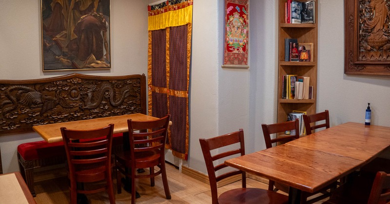 Interior, dining tables, chairs, decoration