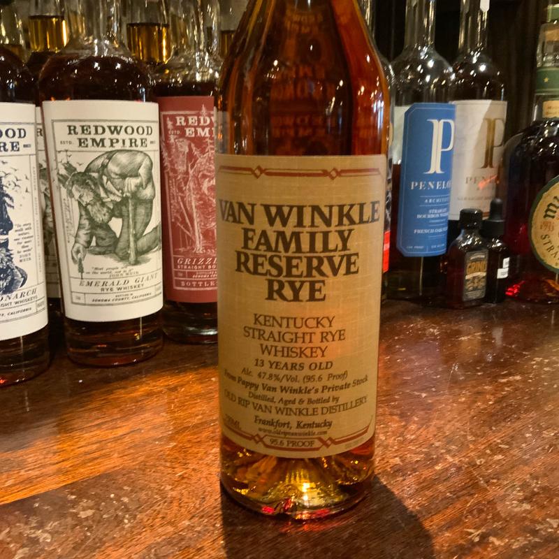 VAN WINKLE Family Reserve Rye photo