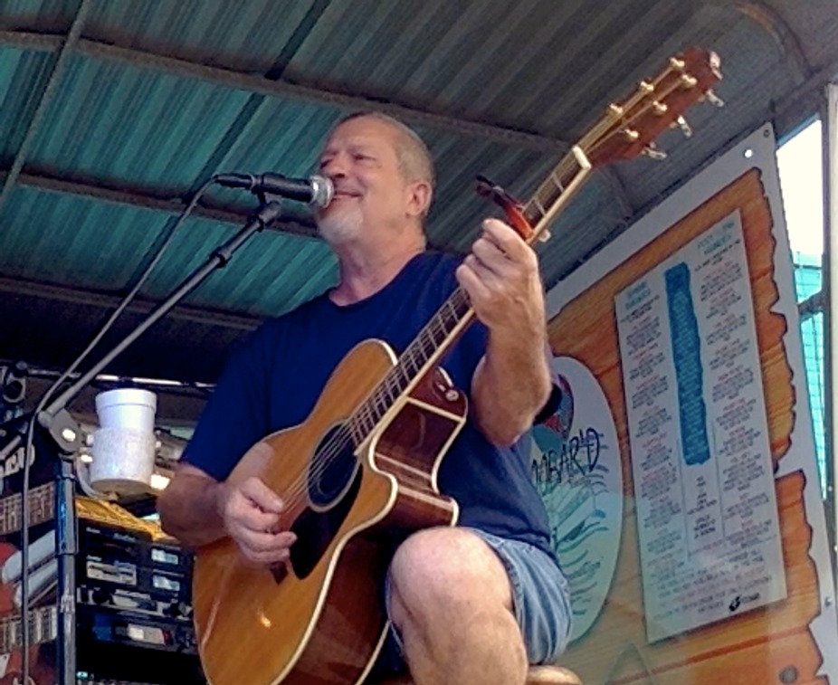 Music by Bruce Tereo event photo