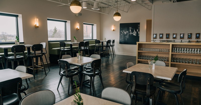 Interior, tables and seating, brewery taps