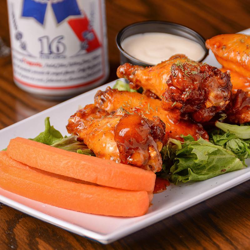 Grazin Wings 8 Count (Dressed or Naked) photo