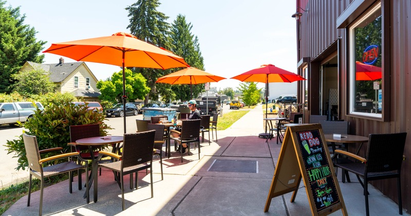 Exterior seating area
