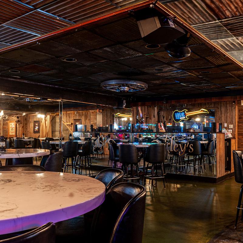 Oakley's Texas Bar & Grill - Waco, TX