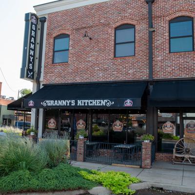 A view of the restaurant from across the street.