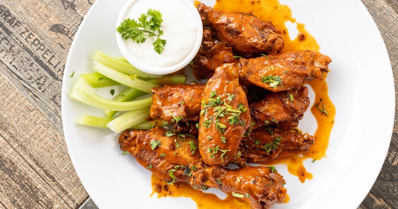Buffalo chicken wings