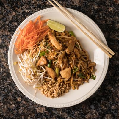 Chicken Pad Thai.