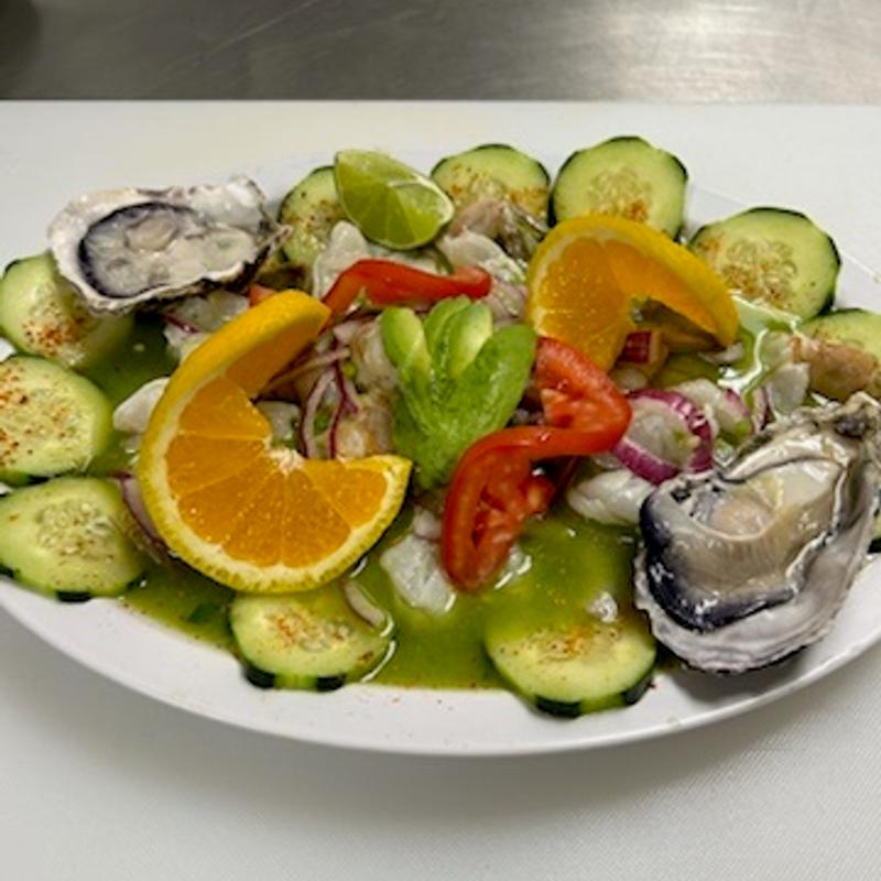 menu item 24 of 67, Aguachiles Verdes