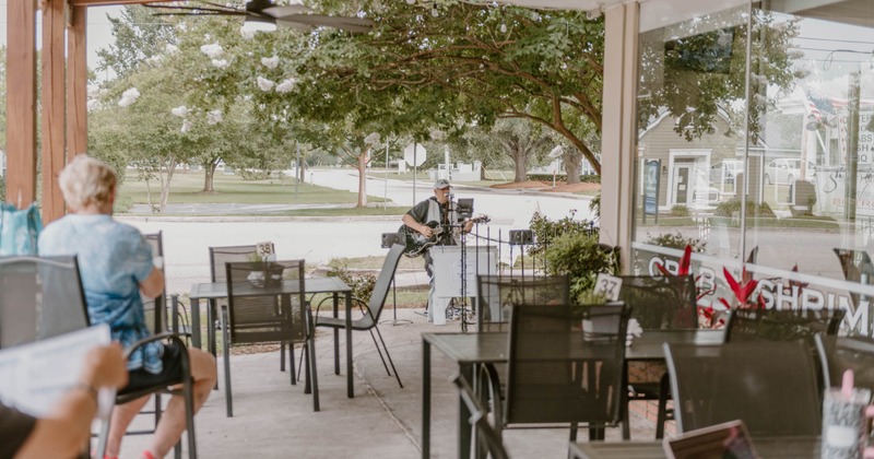 Exterior, tables and chairs ready for guests