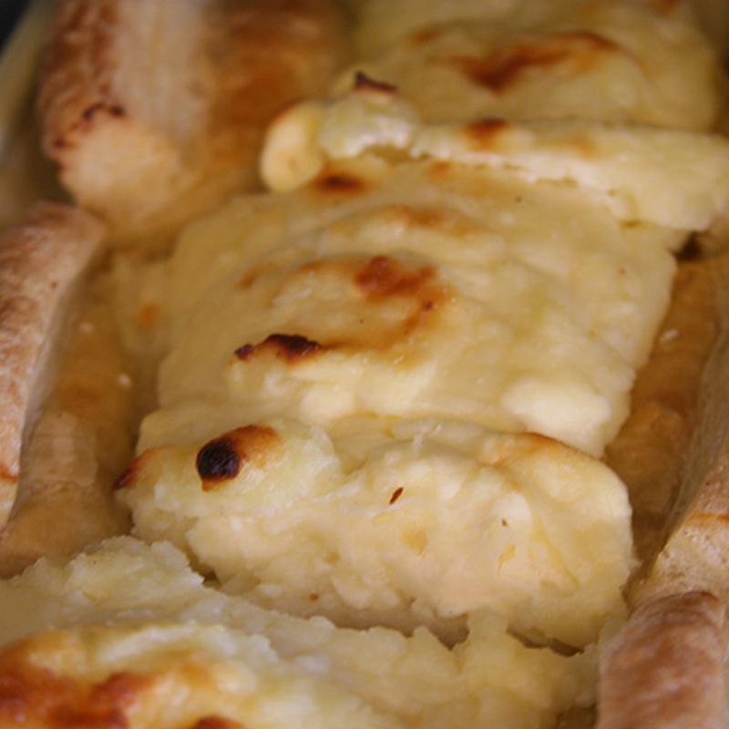 menu item 24 of 38, Riel Queso Crema