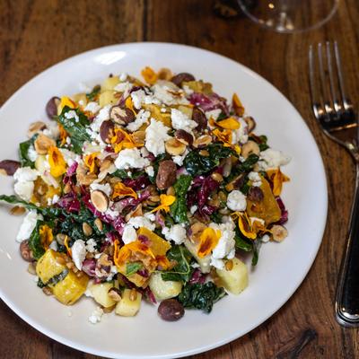 Insalata Autunalle, A salad with mixed ingredients.