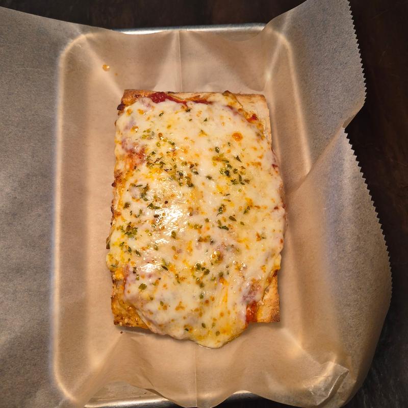 Cheese Please Pizza photo