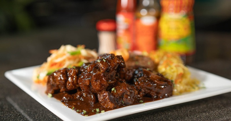 A plate of oxtails