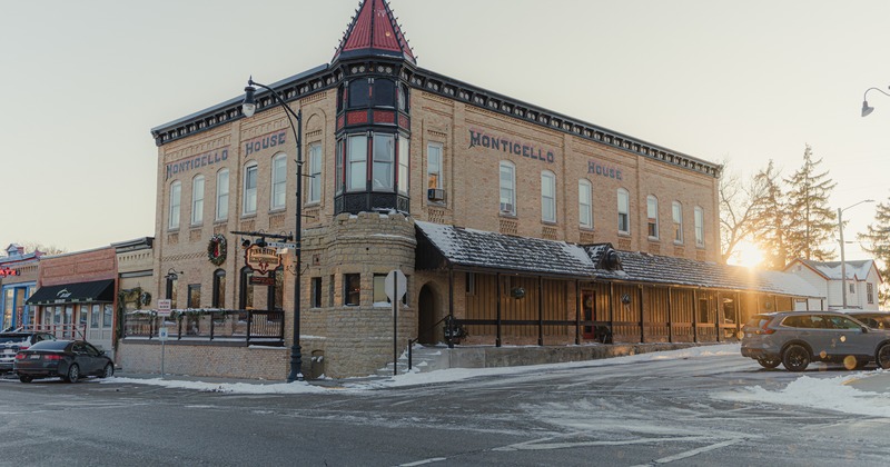 Exterior, front view to corner of restaurant