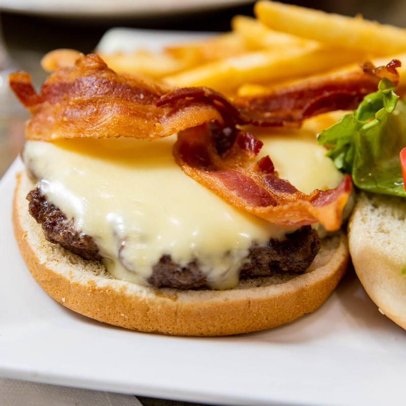 Bacon Cheeseburger photo