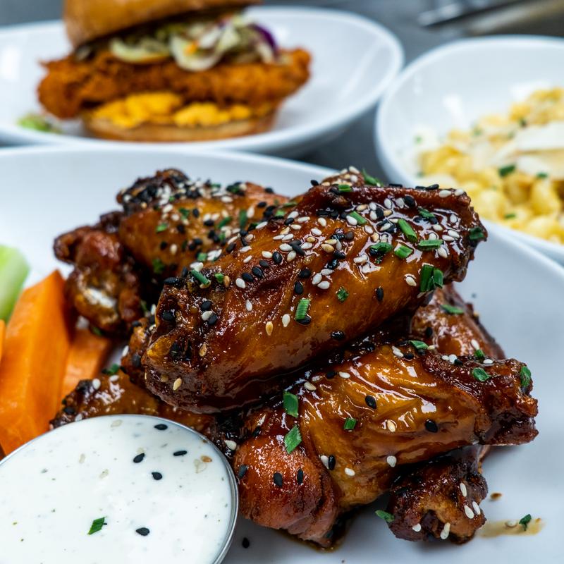 Buck’s Wings photo