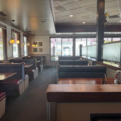 Dining area, booth tables.
