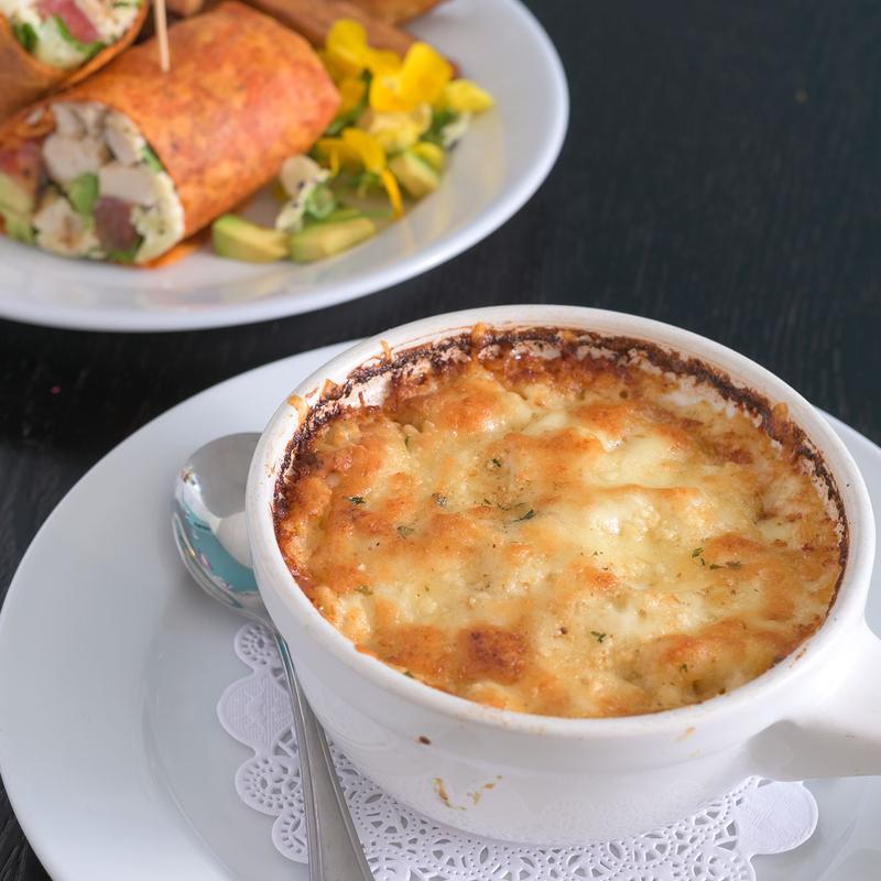 Baked Macaroni & Cheese photo