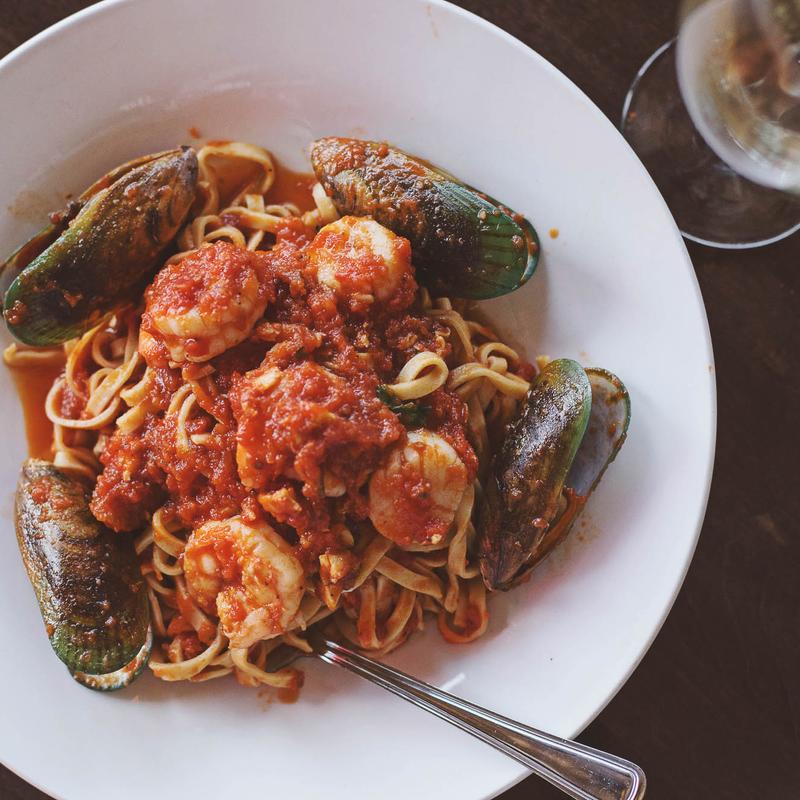 Linguine Con Frutti Di Mare photo