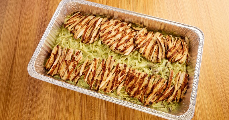 A tray of chicken pasta
