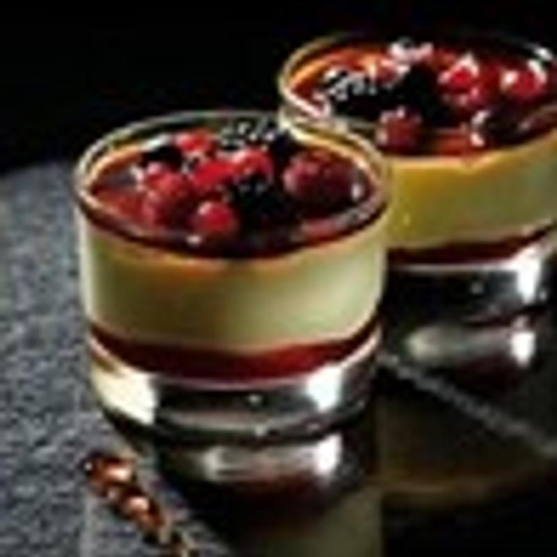 Crème Brulee & Berries photo