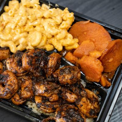 Jerk shrimp, with sweet potatoes, and mac and cheese.