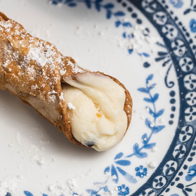 menu item 21 of 23, Cannoli