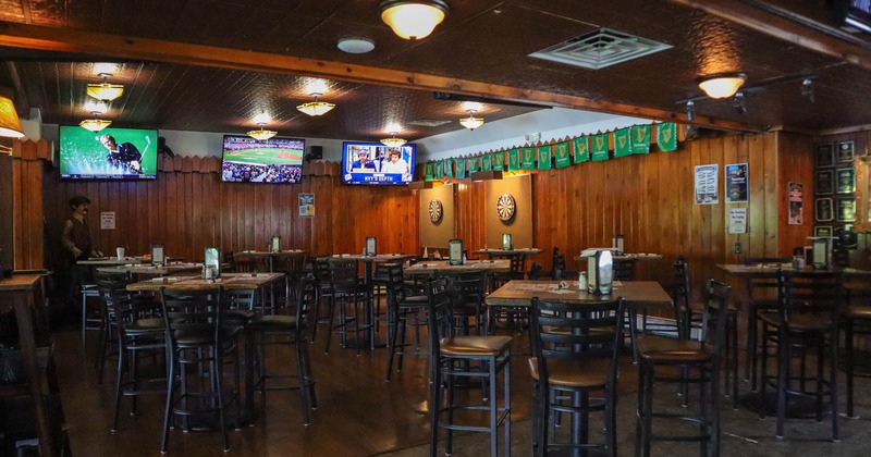 Seating area, bar tables