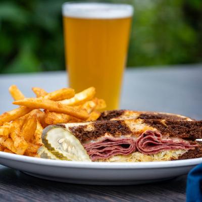 Classic Reuben photo