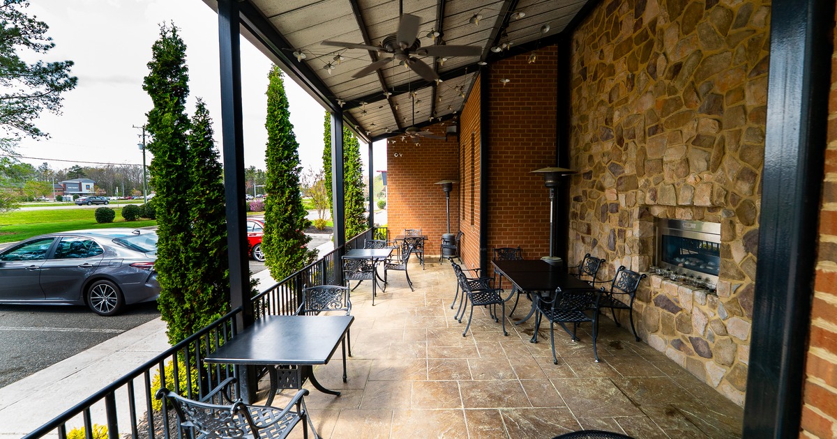 Exterior, terrace, tables, chairs