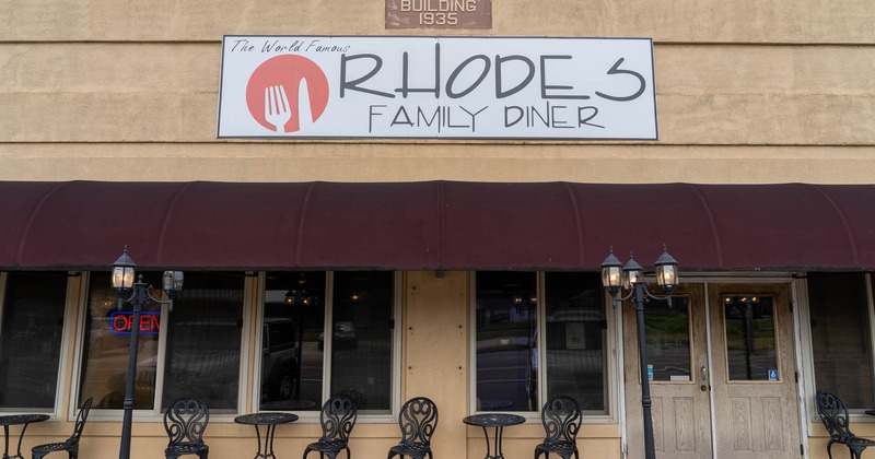 Exterior, diner front entrance