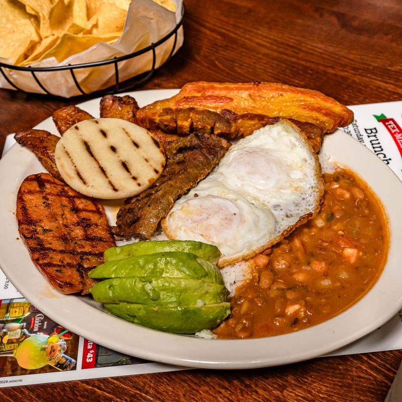 menu item 8 of 20, Bandeja Paisa