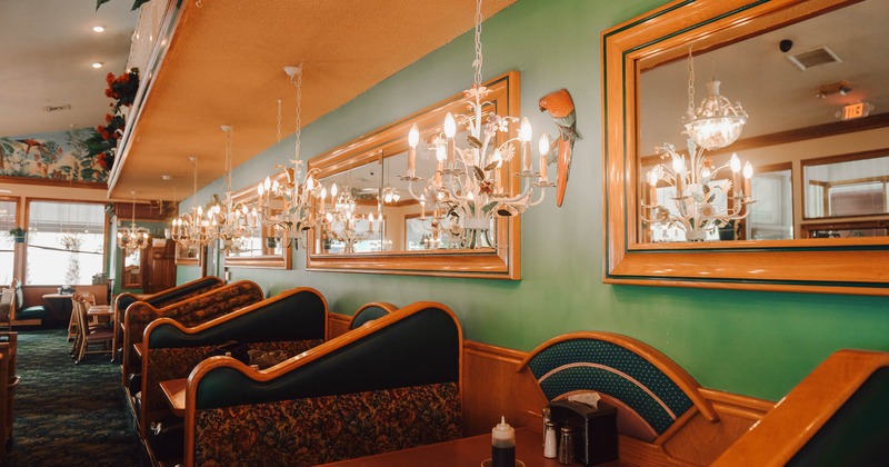 Interior, booths, chandeliers, mirrors