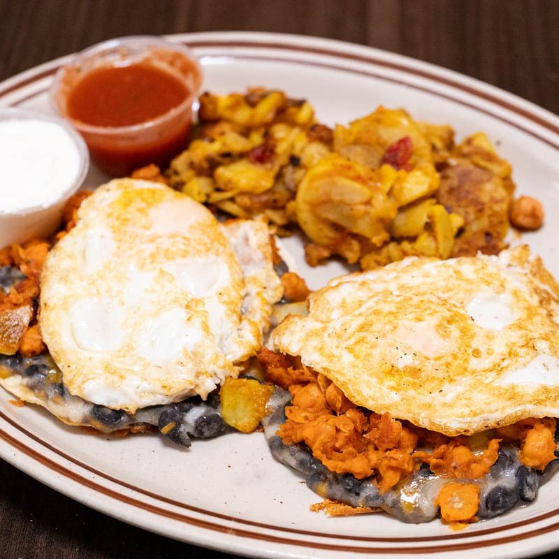 menu item 3 of 18, Huevos Rancheros