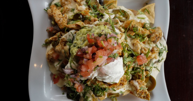 Grilled chicken nachos