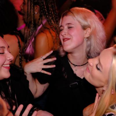 gallery photo number 223